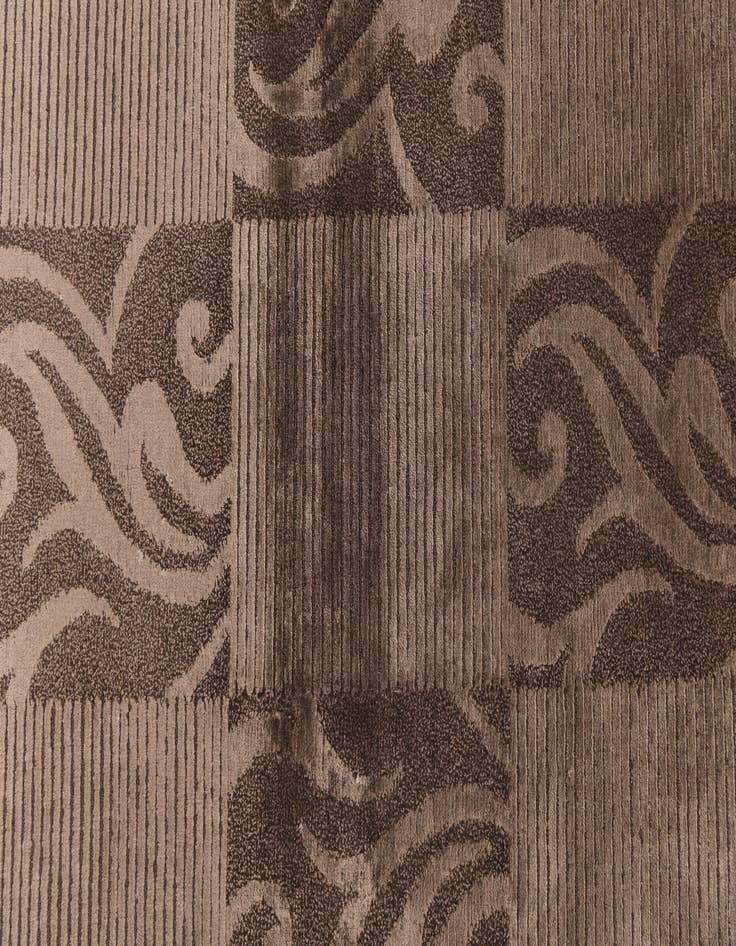 Detail image of  2' 8 x 4' 11  Hand Knotted Darya Wool Rug