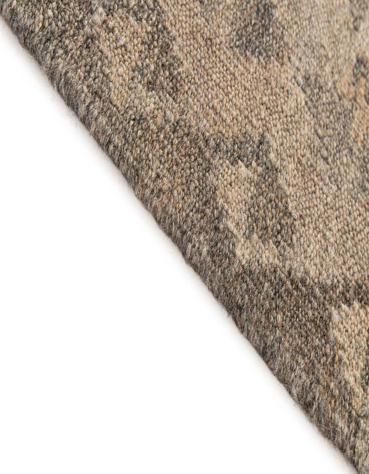 Detail image of  4' x 5' 10  Hand Woven Kilim Maymana Wool Rug