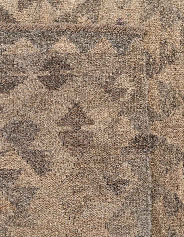 Detail image of  4' x 5' 10  Hand Woven Kilim Maymana Wool Rug