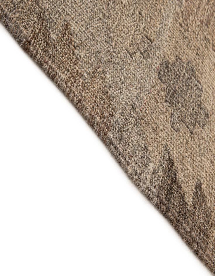 Detail image of  5' 3 x 6' 9  Hand Woven Kilim Maymana Wool Rug