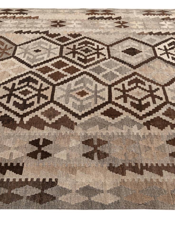 Detail image of  6' 9 x 9' 8  Hand Woven Kilim Maymana Wool Rug