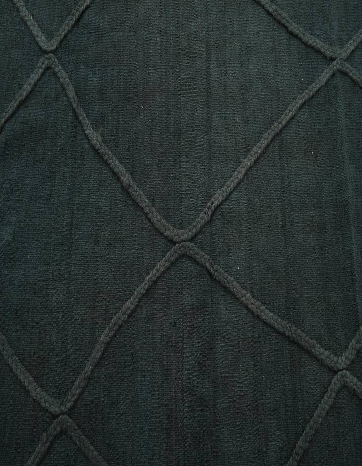 Detail image of  3' 5 x 4' 11  Hand Woven Kilim Modern Wool Rug