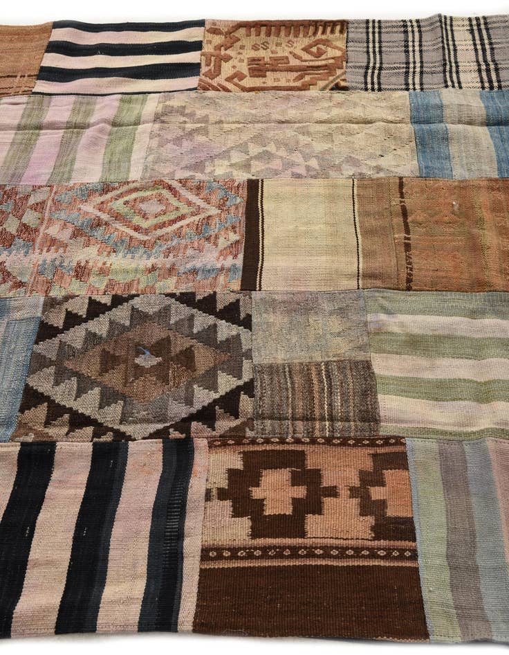 Detail image of  5' 4 x 7' 11  Hand Woven Kilim Patchwork Wool Rug
