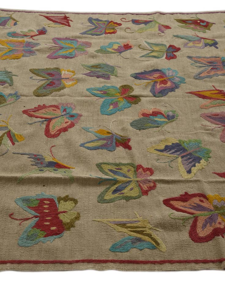 Detail image of  5' 4 x 7' 7  Hand Woven Kilim Suzani Wool Rug