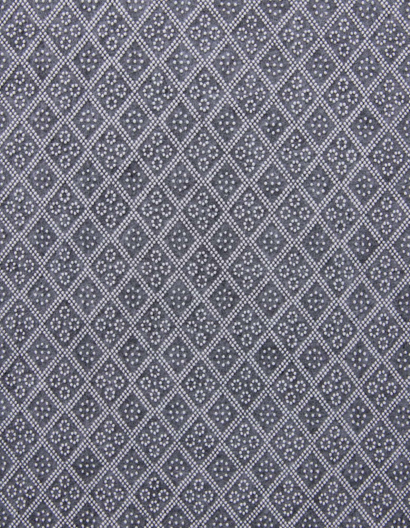 Primary image  2' 5 x 3' 8 Uni-Luxe Rug