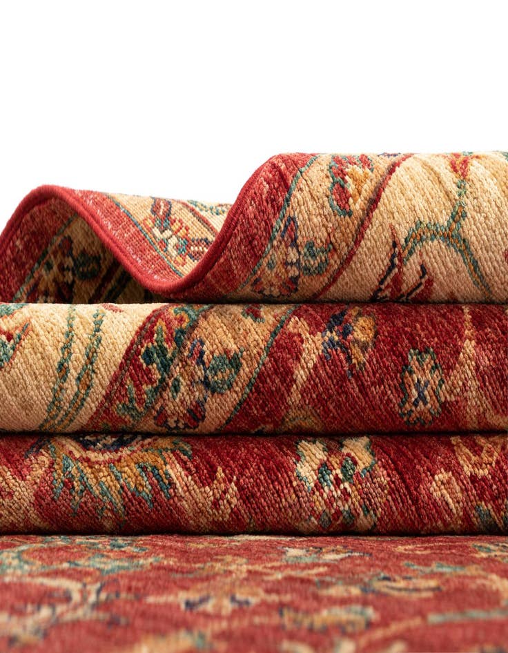 Detail image of  5' 9 x 8' Sara Rug