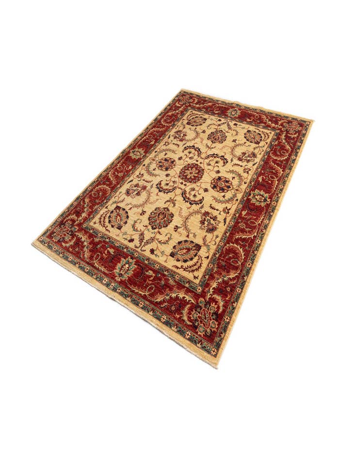 Detail image of  5' 7 x 7' 7 Sara Rug