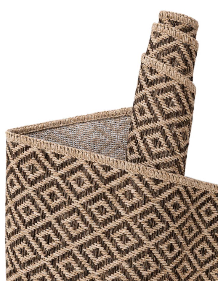 Detail image of  12' 8 x 12' 8 Dunes Square Rug