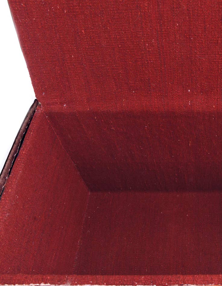 Detail image of  1' 7 x 3'  Hand Knotted Furniture Trunk