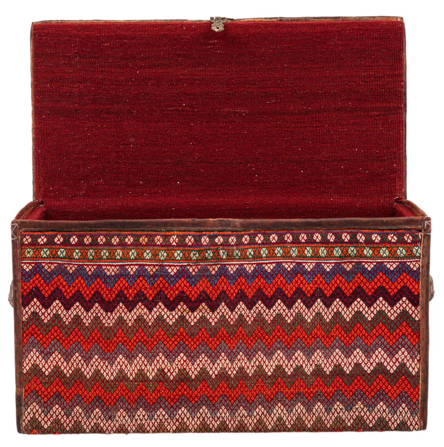 Primary image 1' 7 x 3' 1 Hand Knotted Furniture Trunk