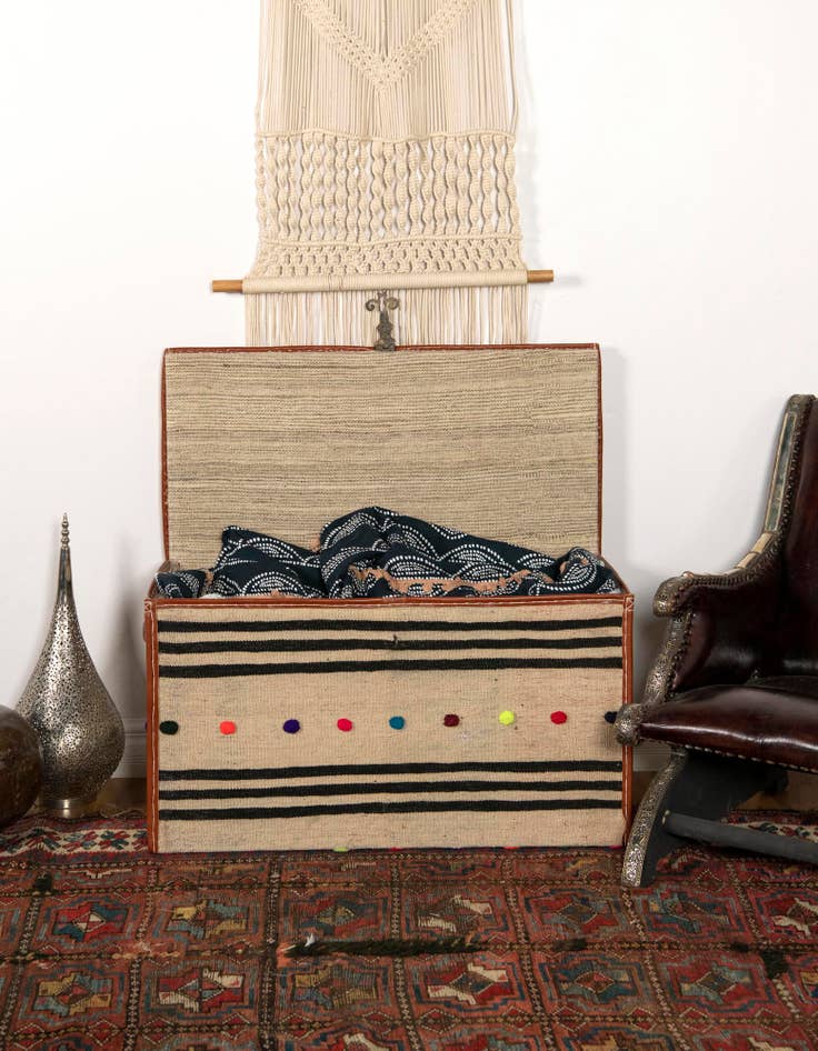 Detail image of  1' 7 x 3' 1  Hand Knotted Furniture Trunk