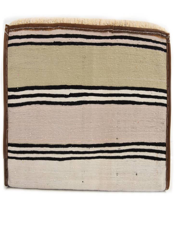 Detail image of  1' 6 x 3'  Hand Knotted Furniture Trunk