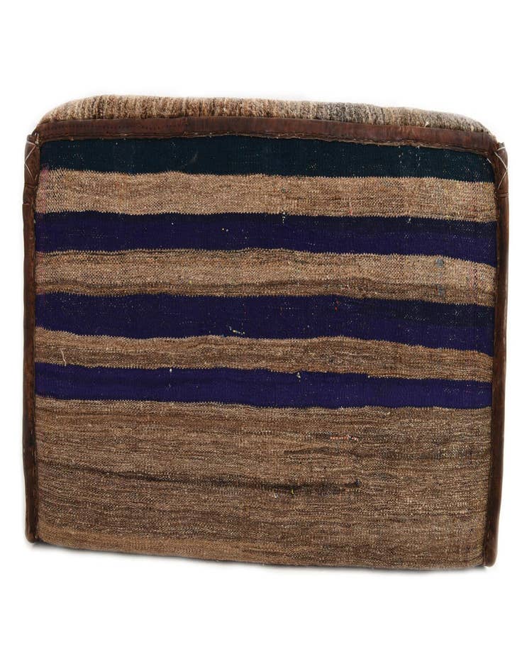 Detail image of 1' 4 x 3' 2 Hand Knotted Furniture Trunk