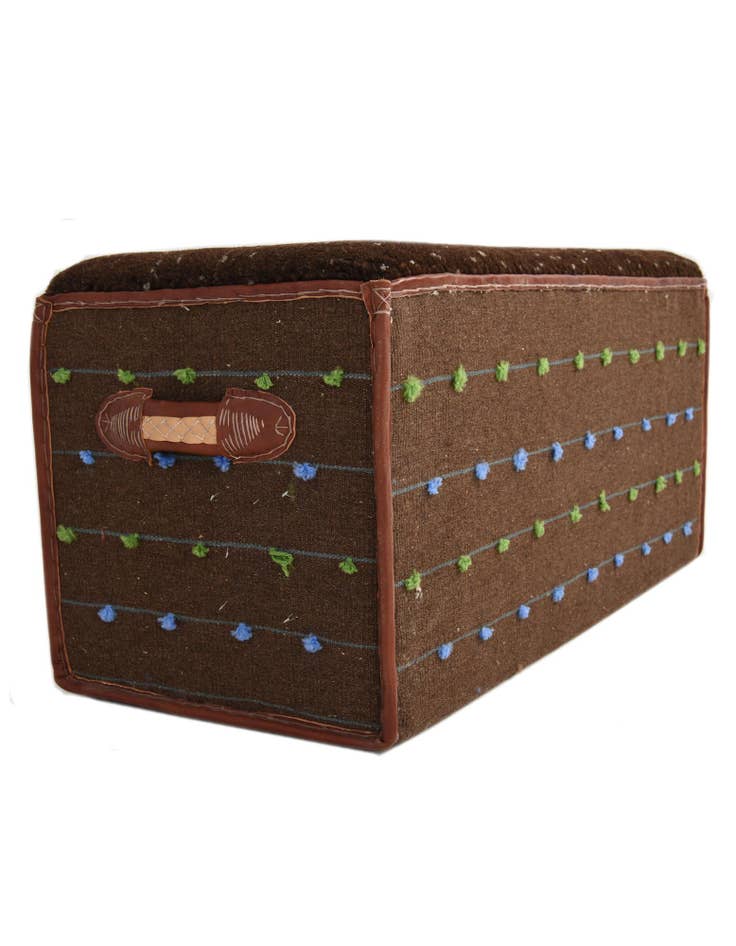 Detail image of  1' 6 x 3' 5  Hand Knotted Furniture Trunk