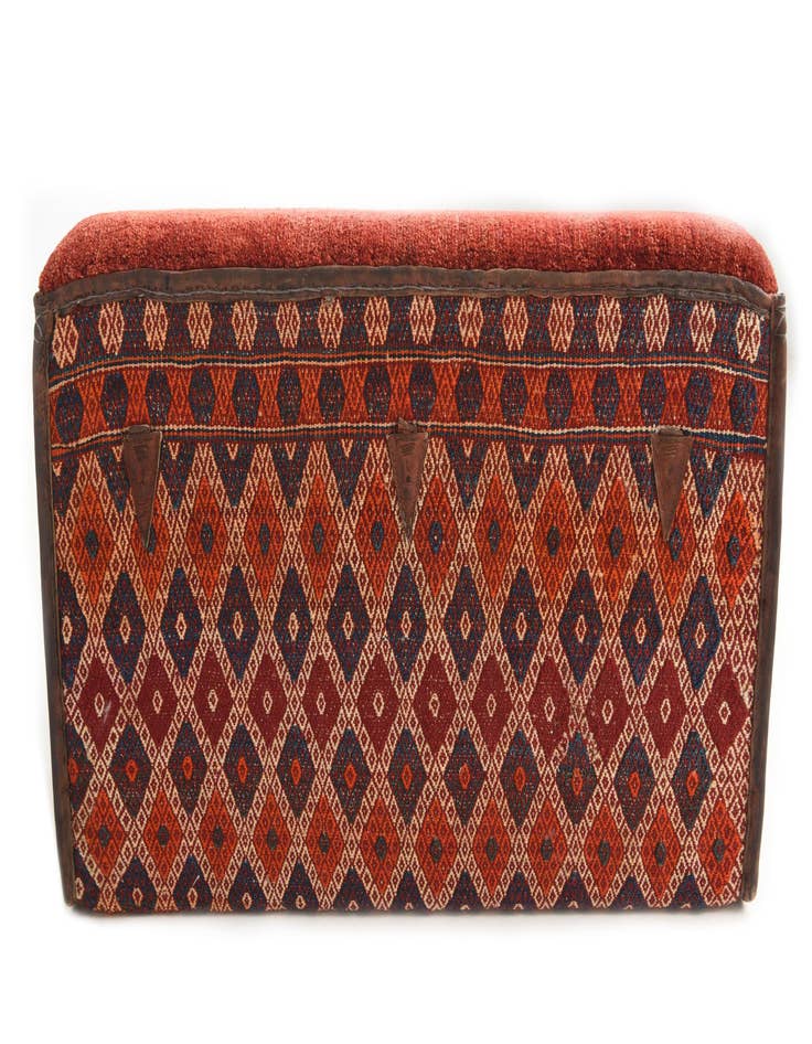 Detail image of  1' 6 x 3' 1  Hand Knotted Furniture Trunk