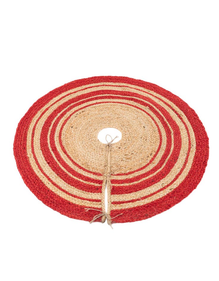 Detail image of  3' x 3'  Hand Braided Christmas Tree Skirt