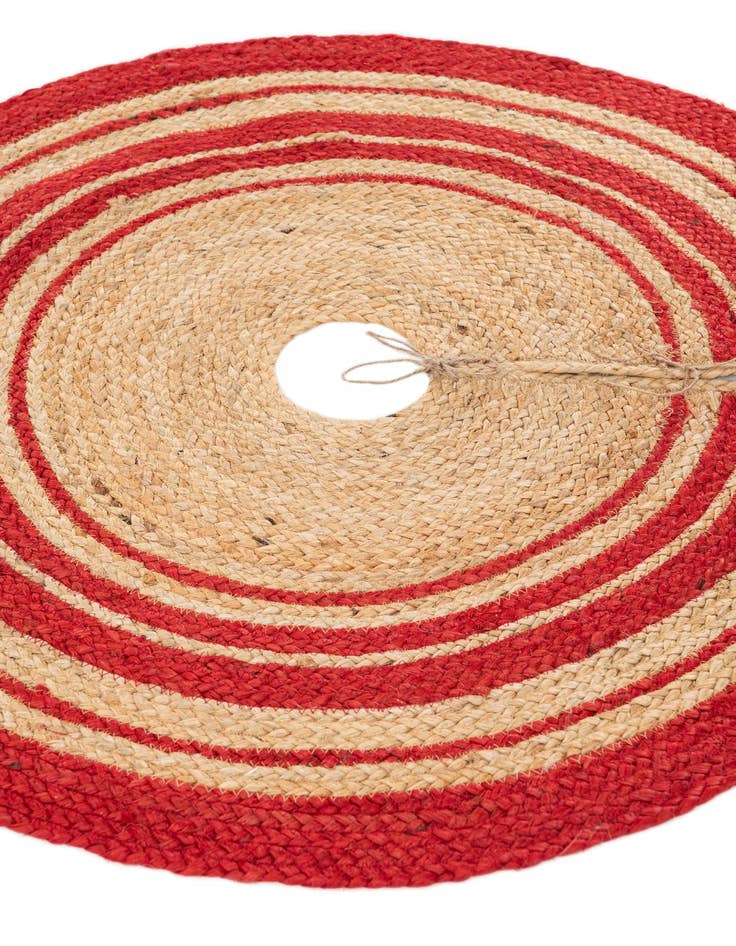 Detail image of  3' x 3'  Hand Braided Christmas Tree Skirt