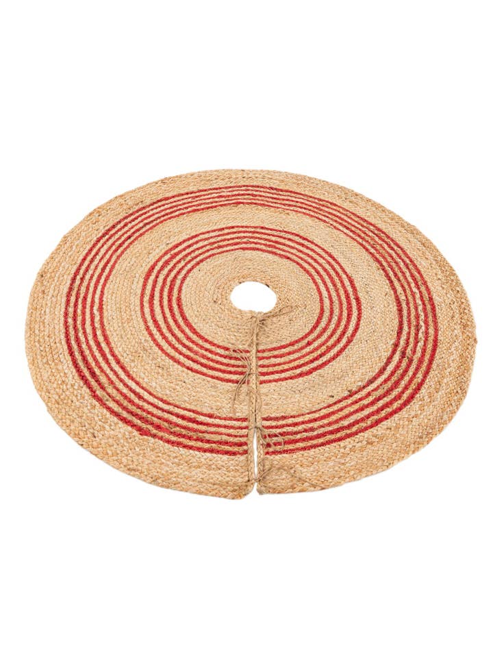 Detail image of  3' 7 x 3' 7  Hand Braided Christmas Tree Skirt