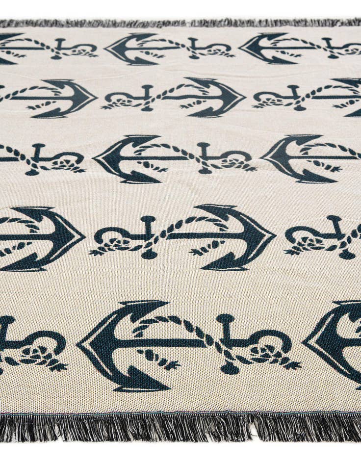 Detail image of 4' x 5' 8 Throw Blanket