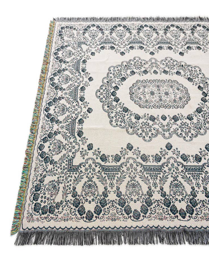 Detail image of 4' x 5' 10 Throw Blanket