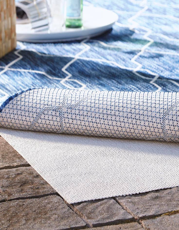 Detail image of 3' x 3' Round Uni-Eco Outdoor Rug Pad