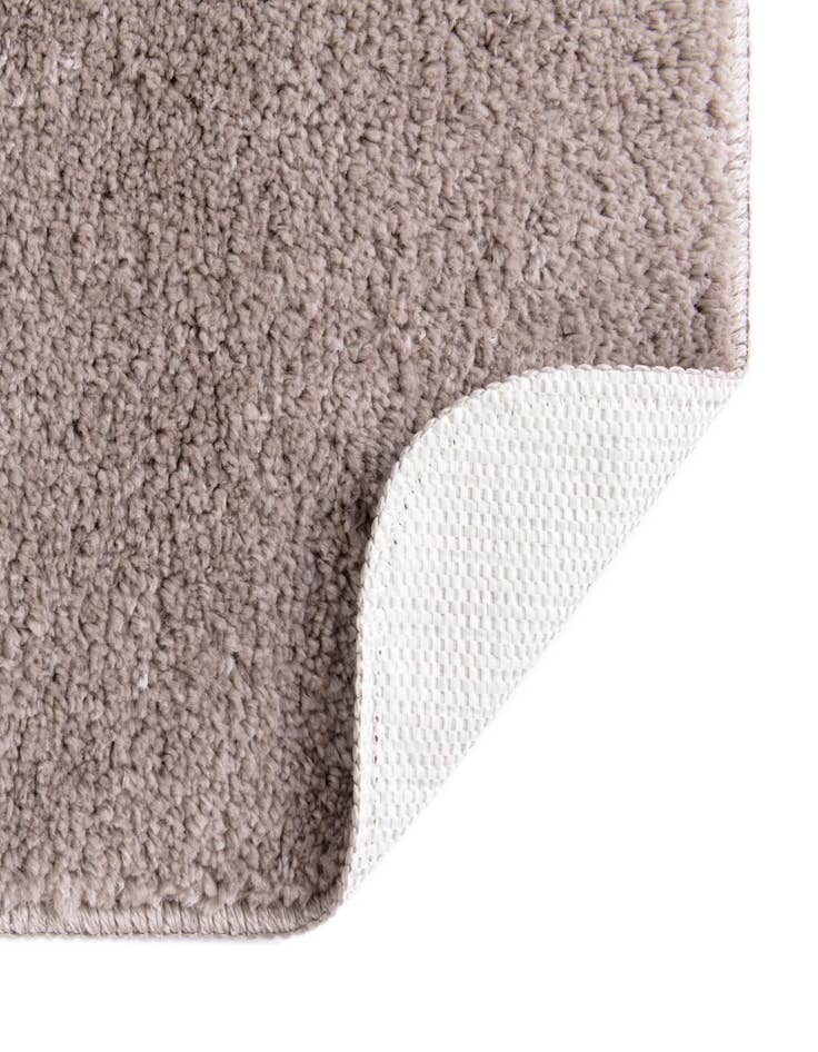 Detail image of  1' 8 x 2' 7 Bano Everyday Bath Mat