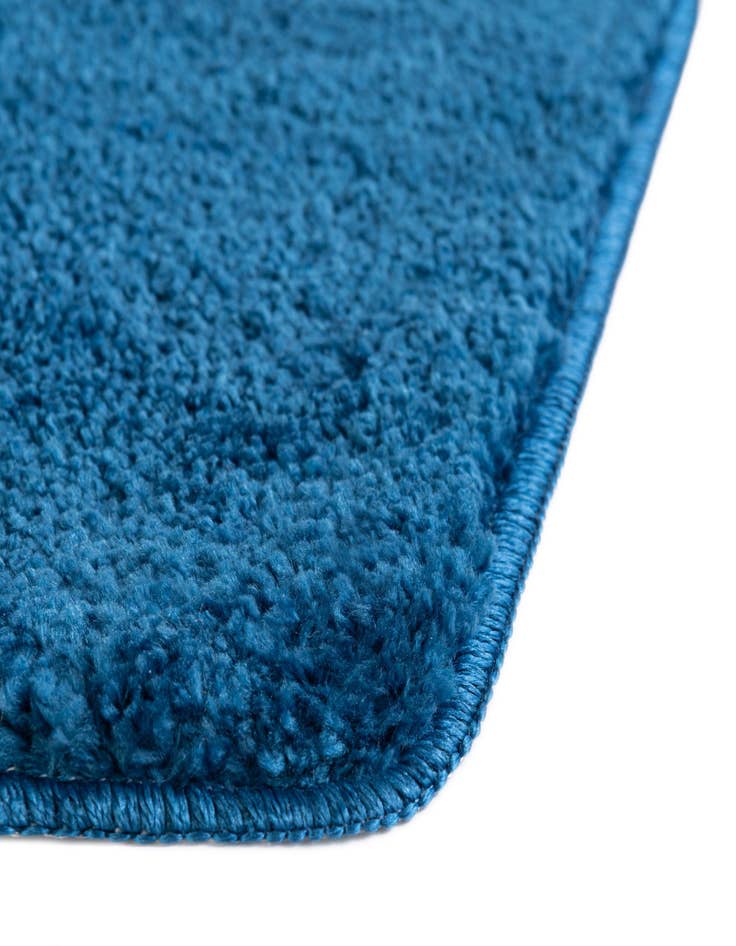 Detail image of  1' 8 x 2' 7 Bano Everyday Bath Mat