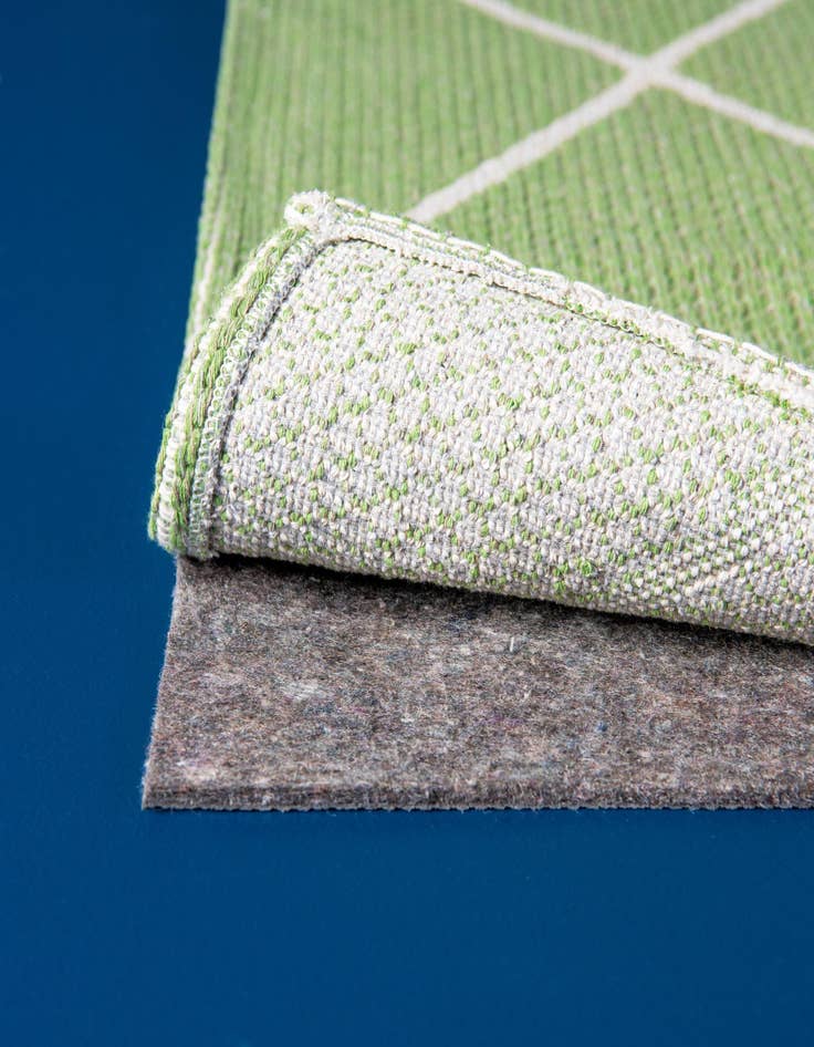 Detail image of 4' x 4' Octagon Uni-Luxe Rug Pad