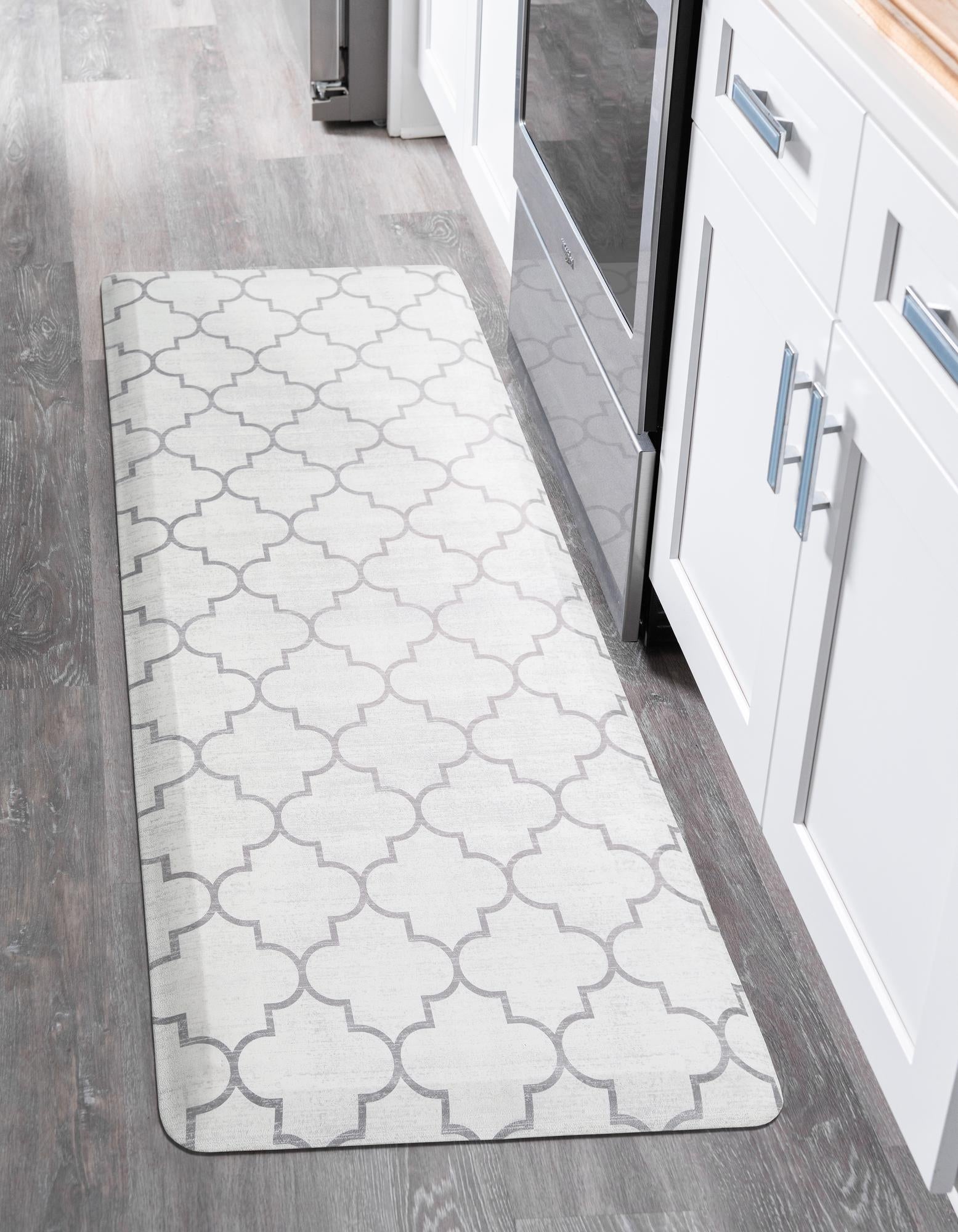 White Gray 2' x 5' Trellis Anti-Fatigue Comfort Mat | Rugs.com