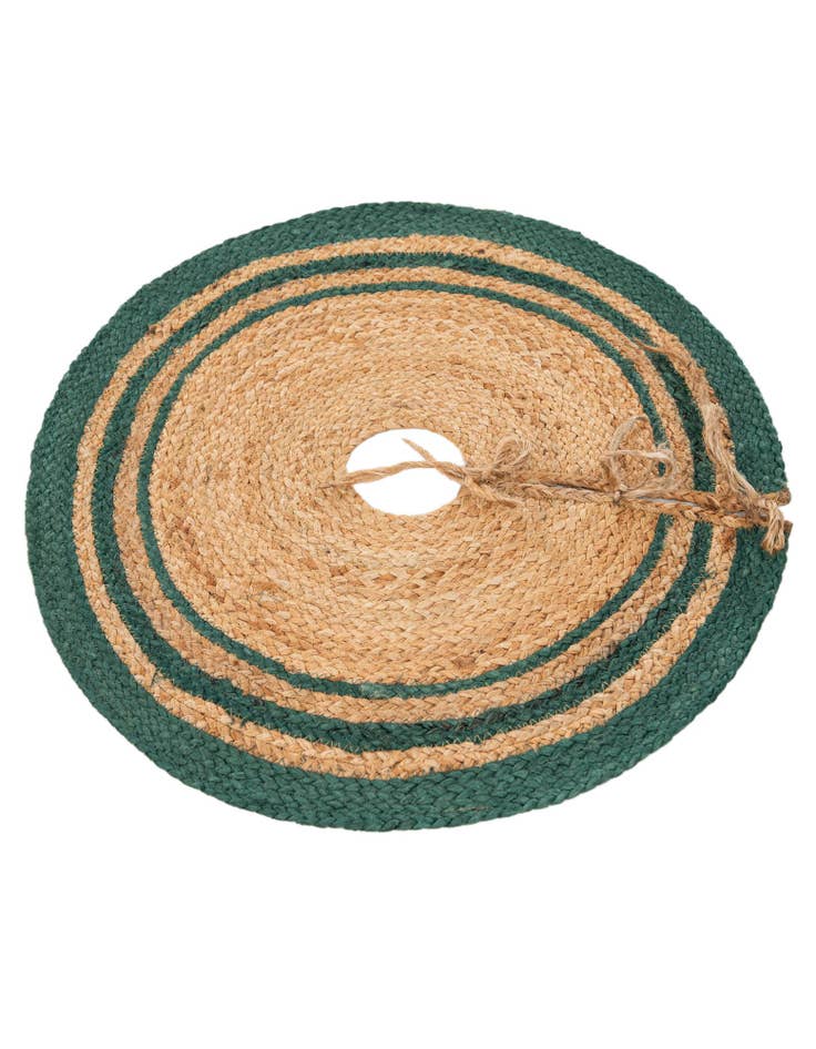 Detail image of  2' 2 x 2' 2  Hand Braided Christmas Tree Skirt