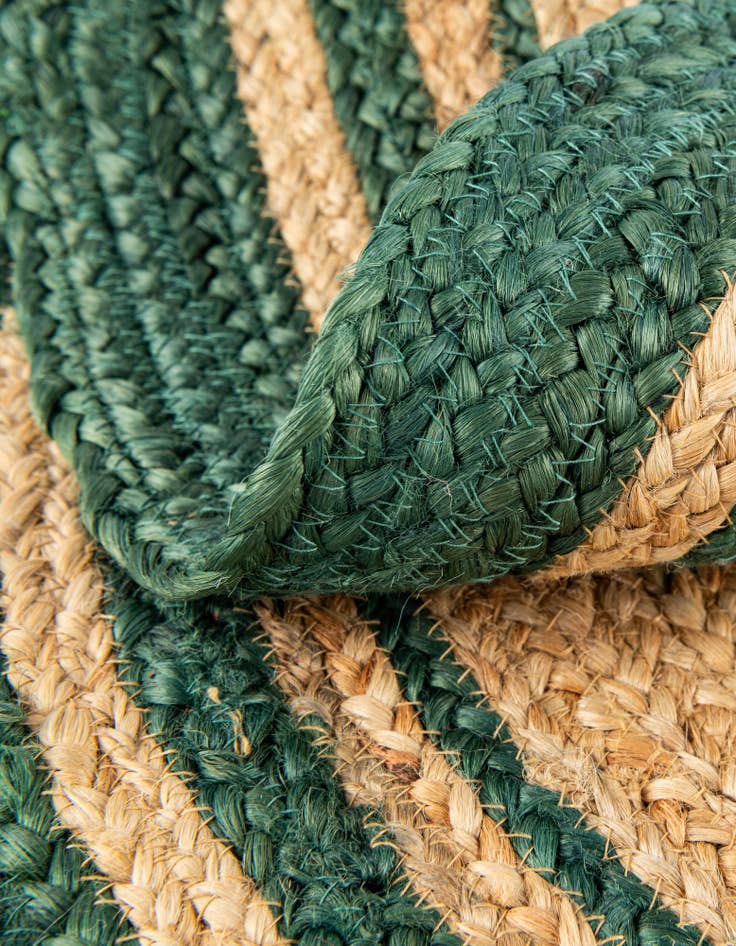 Detail image of  7' 1 x 7' 1  Hand Braided Christmas Tree Skirt