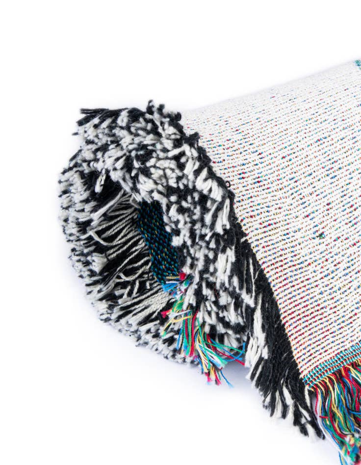 Detail image of 4' 6 x 6' Insects 3 Throw Blanket