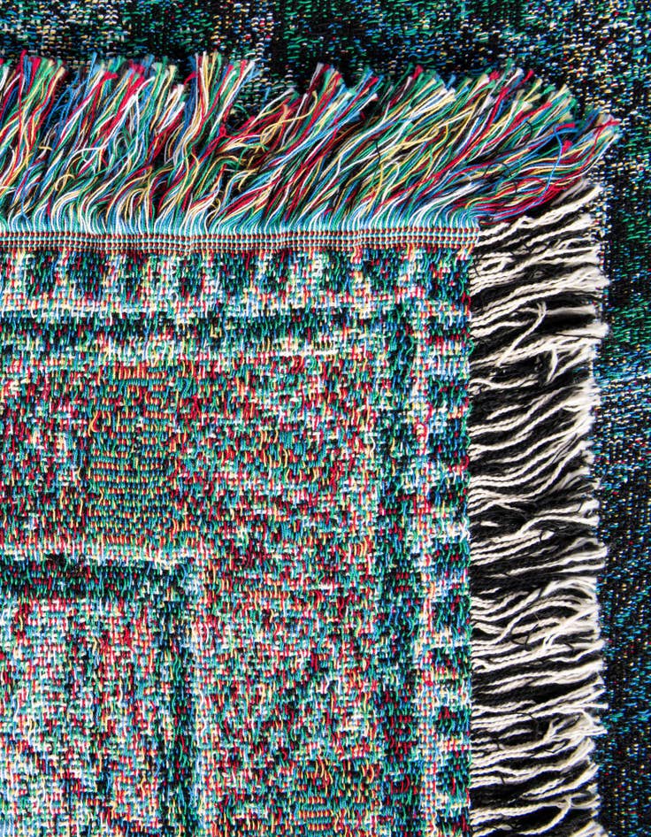 Detail image of 4' 6 x 6' New Discoveries Throw Blanket