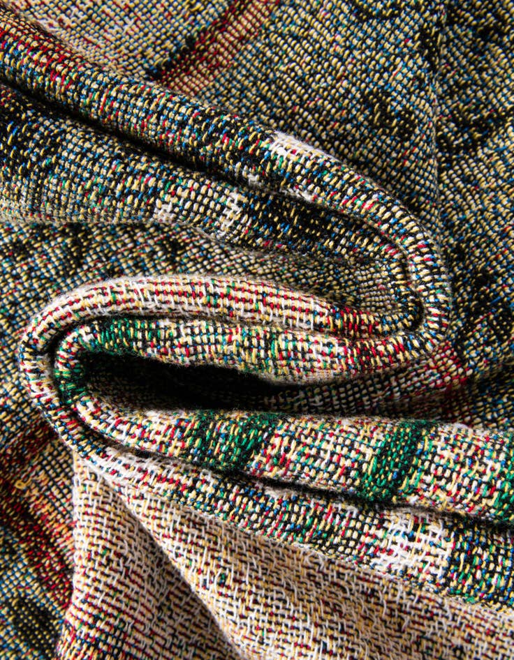 Detail image of 4' 6 x 6' Garden Maze Throw Blanket