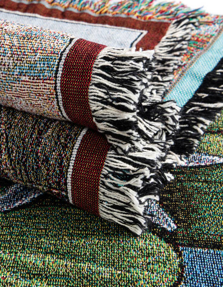 Detail image of 4' 6 x 6' First Strike Throw Blanket