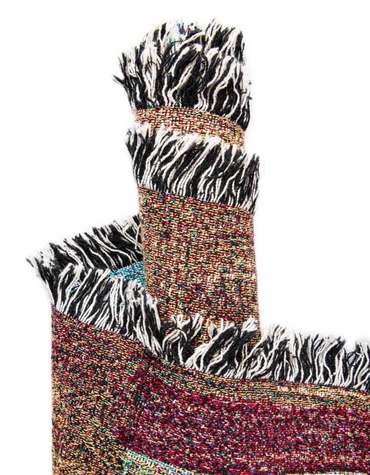 Detail image of 4' 6 x 6' Perfect Vintage II Throw Blanket