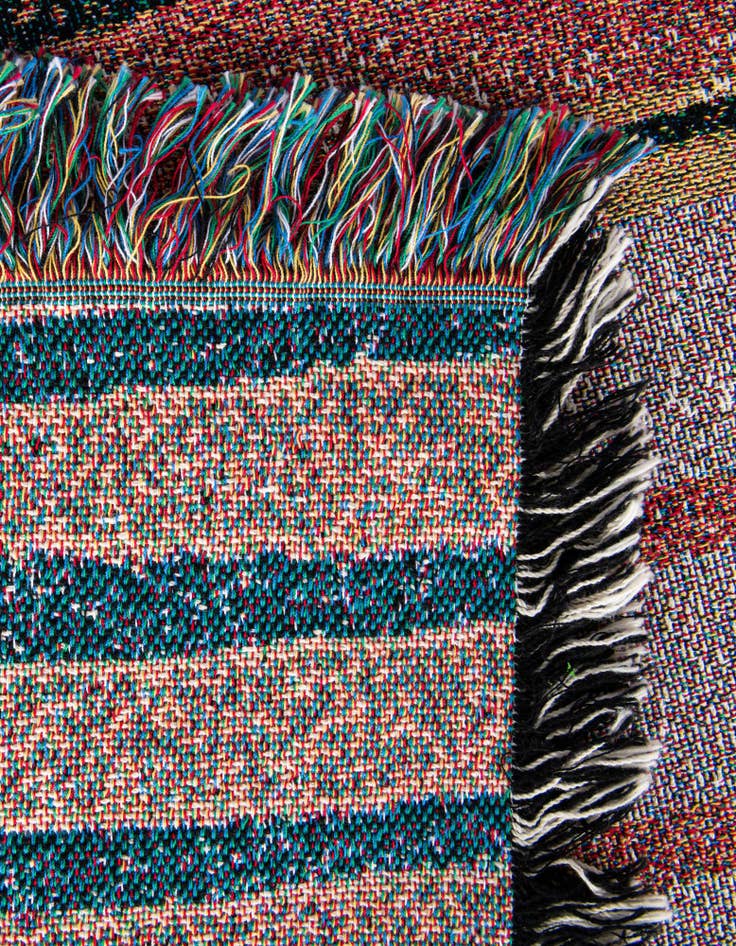 Detail image of 4' 6 x 6' Retro Terracotta Throw Blanket