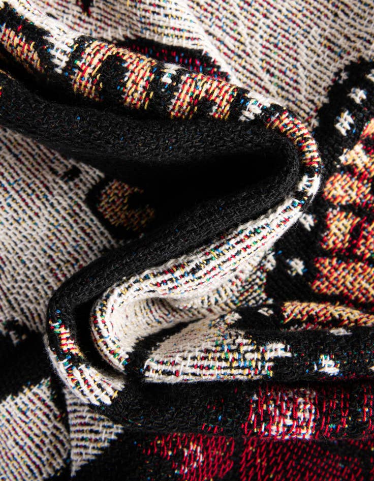Detail image of 4' 6 x 6' Day of the Dead Throw Blanket