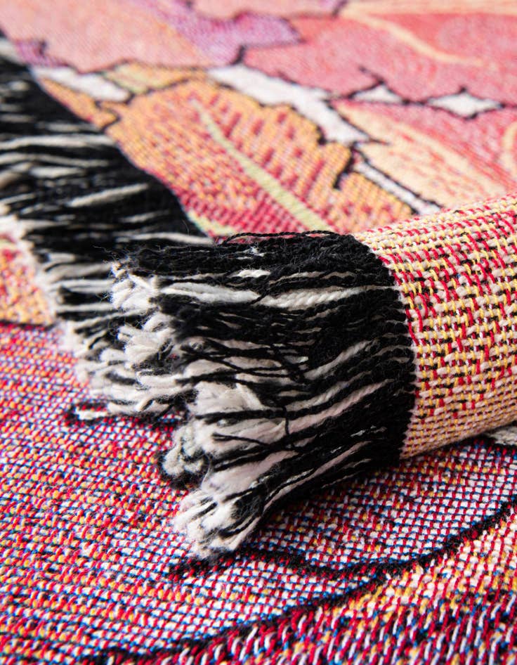 Detail image of 4' 6 x 6' William Morris Acanthus Leaves Sherbet Throw Blanket