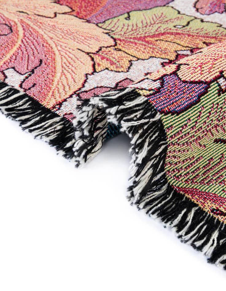 Detail image of 4' 6 x 6' William Morris Acanthus Leaves Sherbet Throw Blanket