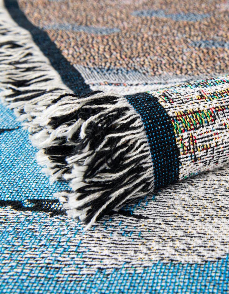 Detail image of 4' 6 x 6' Footprints Throw Blanket