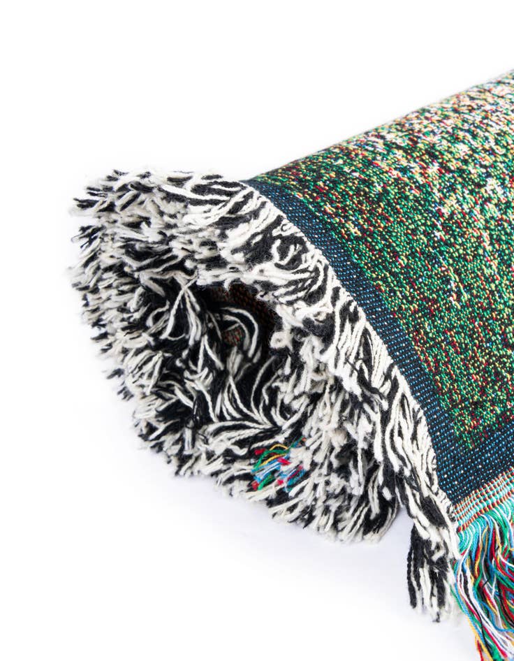 Detail image of 4' 6 x 6' Footprints Throw Blanket