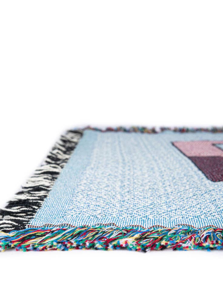 Detail image of 4' 6 x 6' Dream Couch Teal Throw Blanket