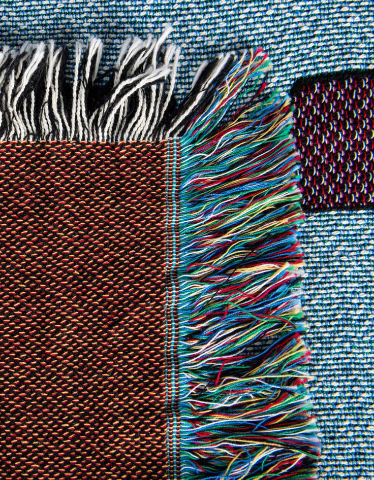 Detail image of 4' 6 x 6' Dream Couch Teal Throw Blanket