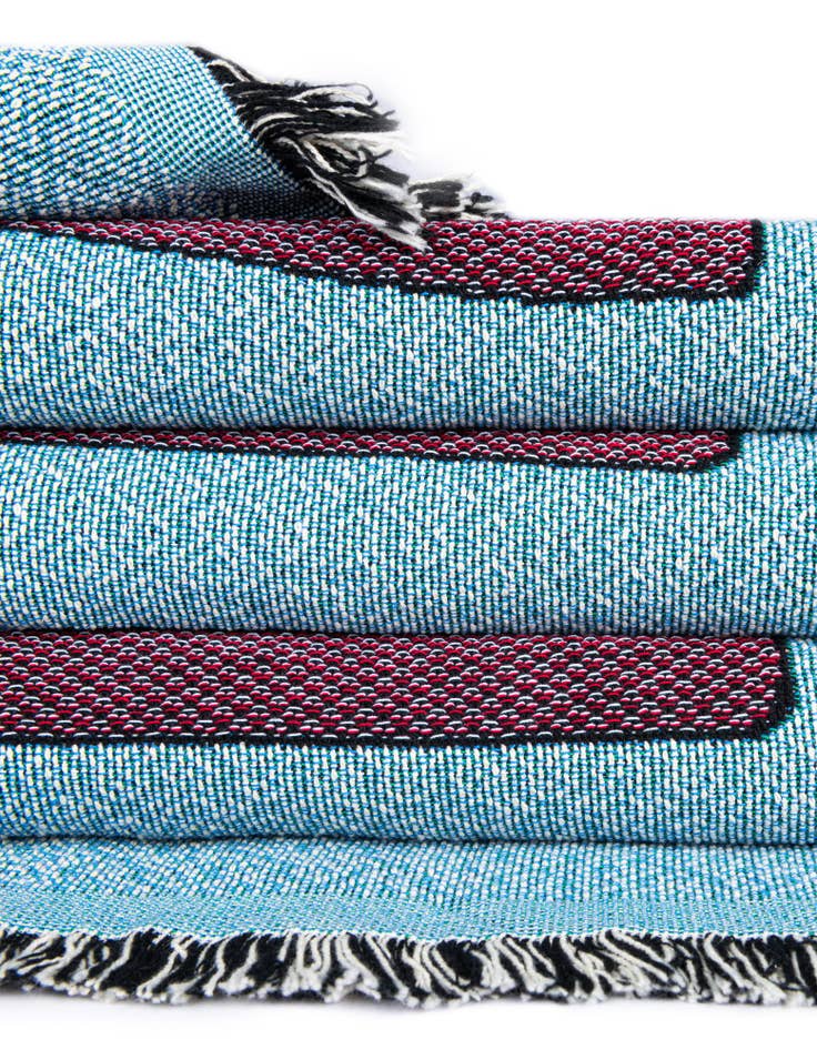Detail image of 4' 6 x 6' Dream Couch Teal Throw Blanket