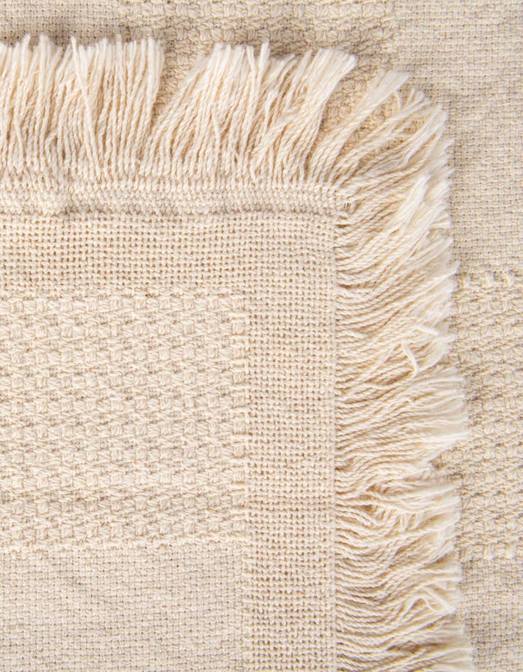 Detail image of 4' 6 x 6' Classic Natural Throw Blanket
