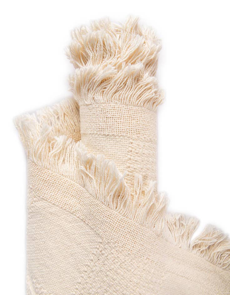 Detail image of 4' 6 x 6' Classic Natural Throw Blanket