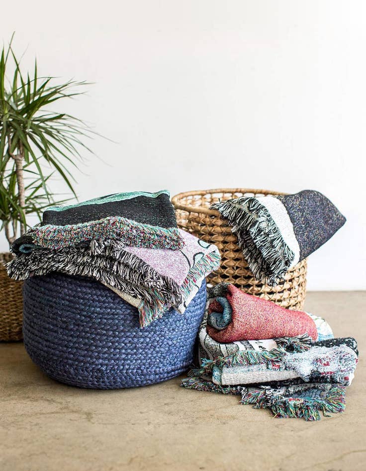 Detail image of 4' 6 x 6' Classic Natural Throw Blanket