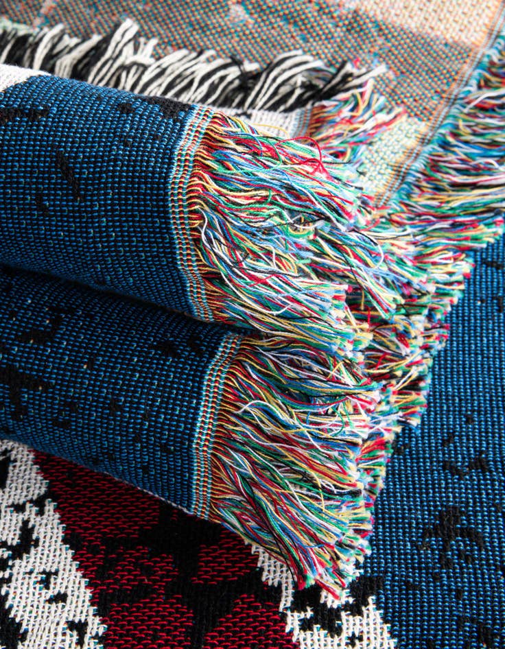 Detail image of 4' 6 x 6' Union Jack Flag Throw Blanket