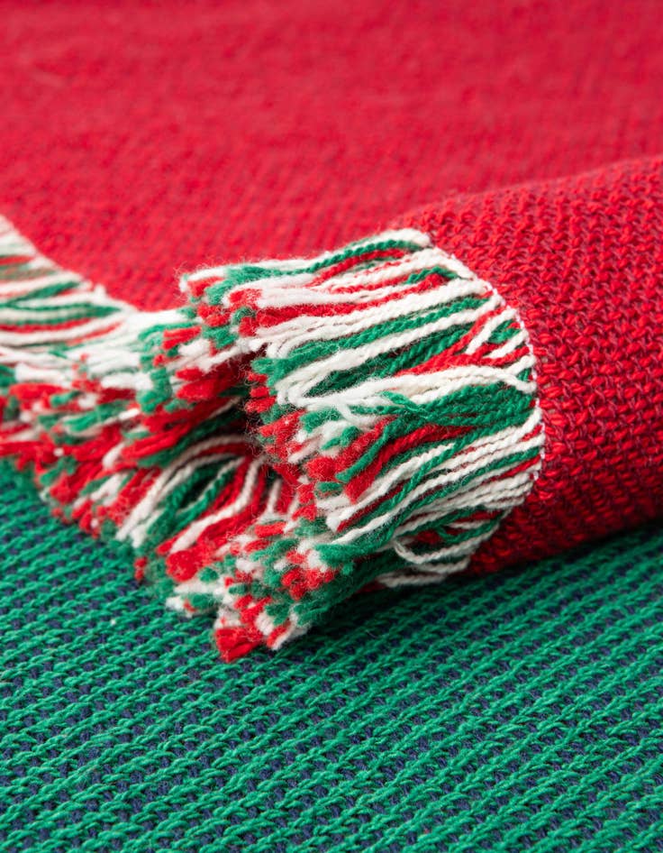 Detail image of 4' x 5' 4 Italy Flag Throw Blanket